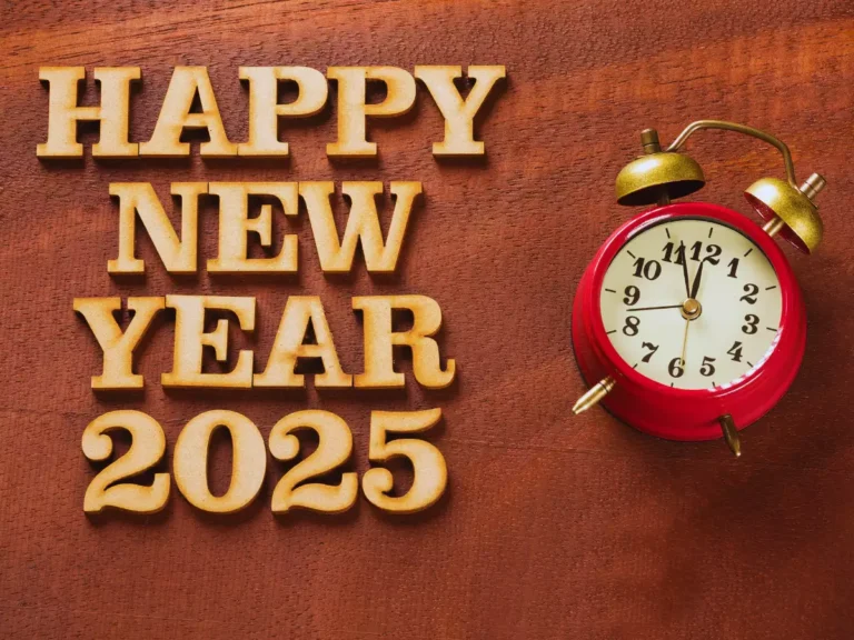 happy-new-year-2025-wishes-here-are-top-50-messages-and-quotes-you-can-send-to-your-friends-and-loved-ones